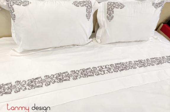 Queen size bed sheet with 2 pillowcases (50x70cm) - flower string embroidery